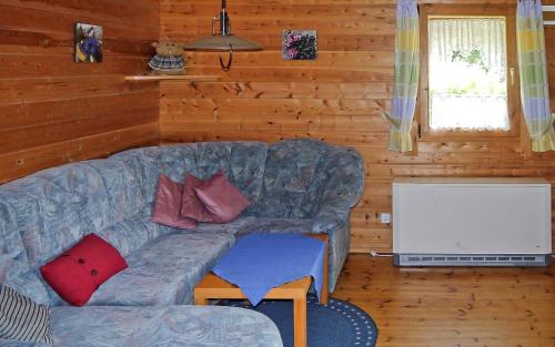 Ferienhaus Nr 28 Typ A Feriendorf Jägerpark Bayerischer Wald — hotel in Viechtach