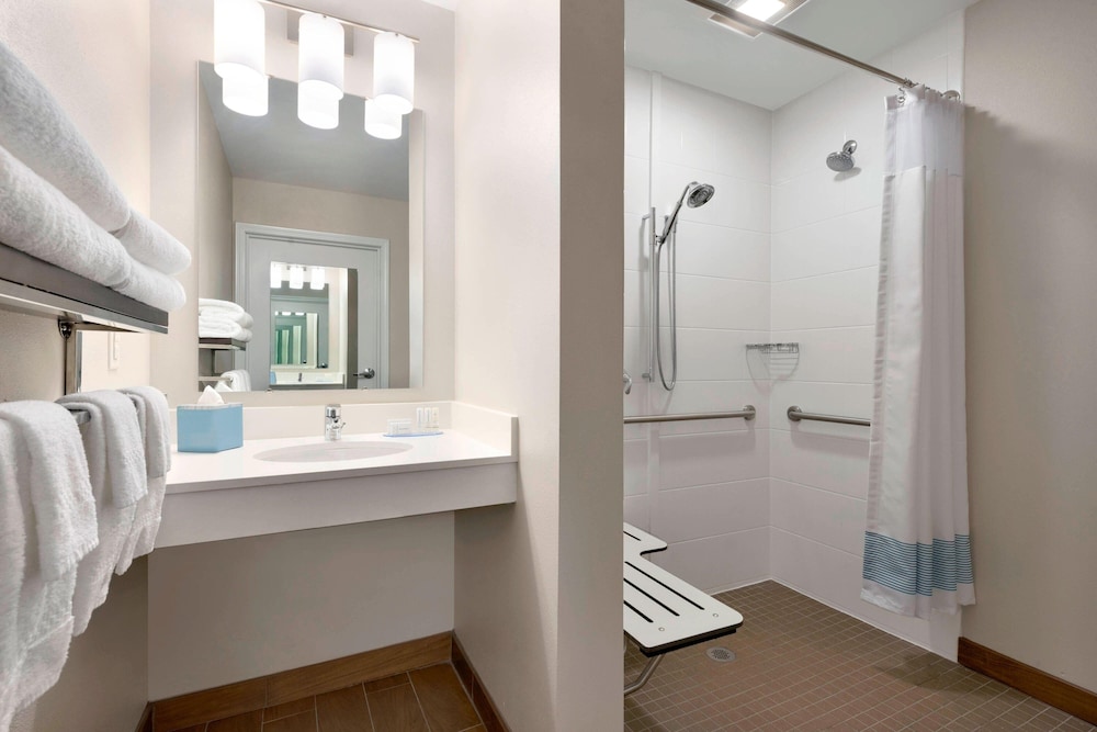 TownePlace Suites Pittsburgh Airport Robinson Township - photo 16