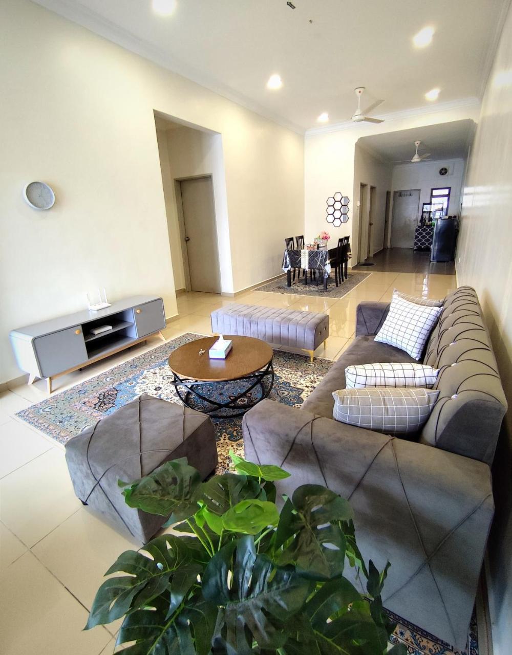 AA Homestay Bandar Mahkota Banting — 4-Star Luxury Hotel in Banting, Malaysia