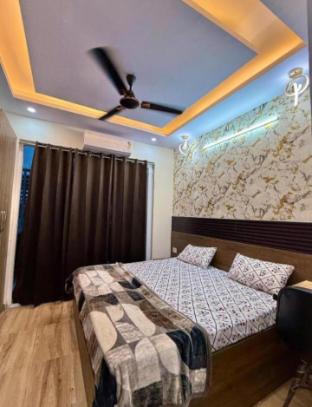 Premium stay in Greater Noida, India