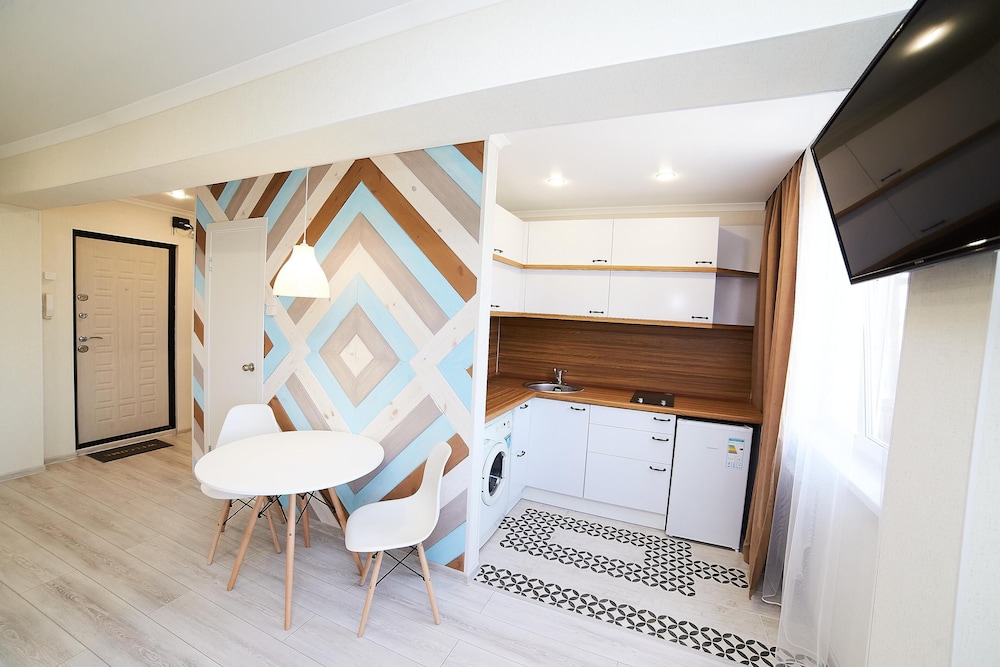 Dobrie Sutki Apartment Muhacheva 256.3 — Biysk — photo 3