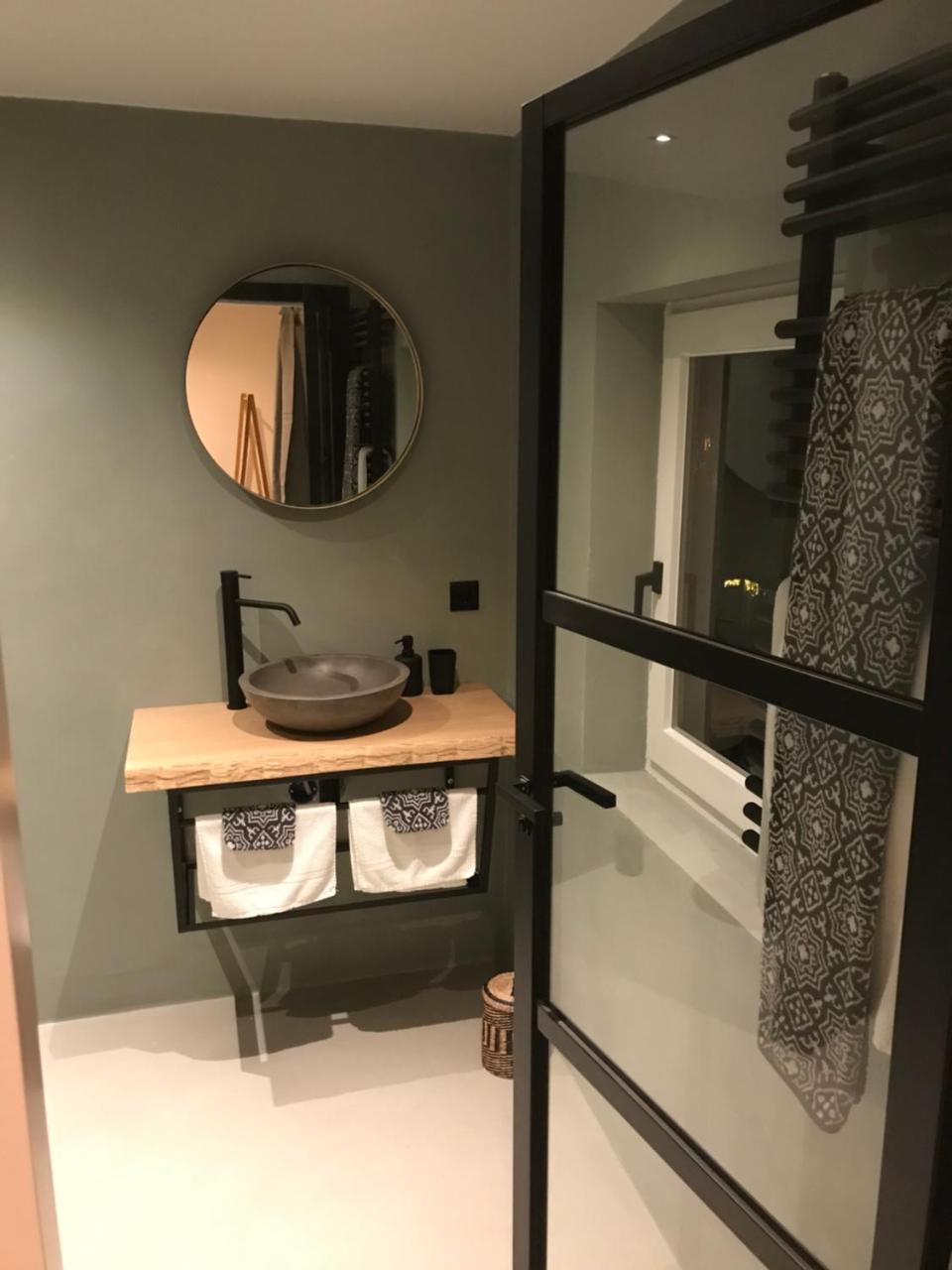 Long Beach Rooms Zandvoort in Zandvoort, Netherlands