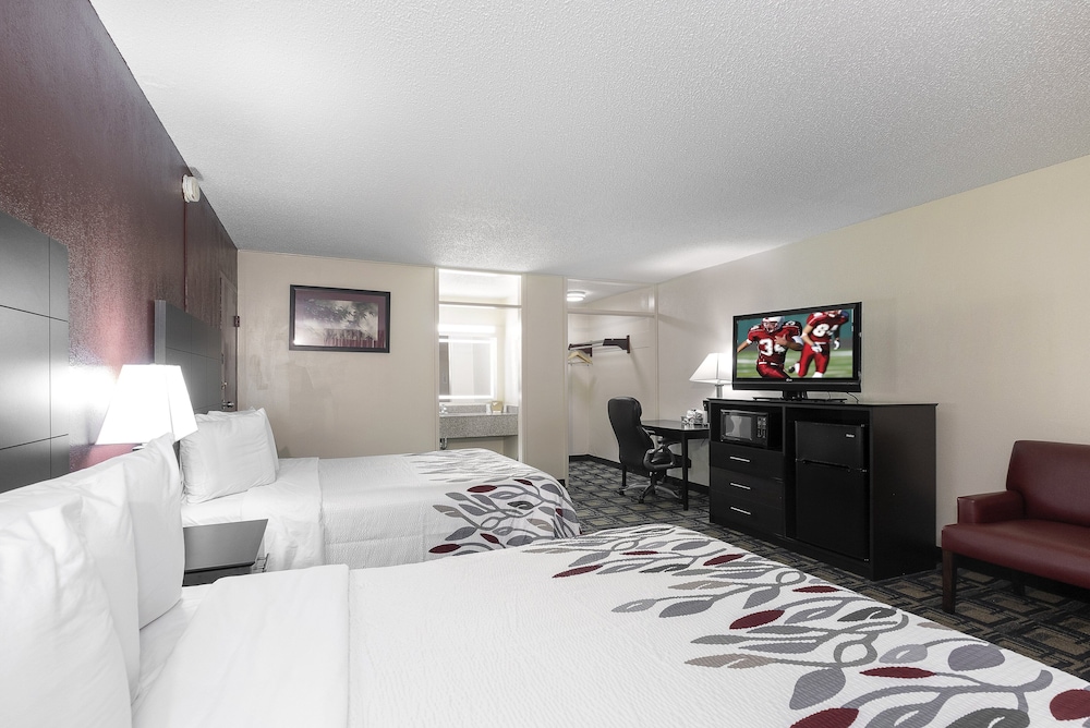 Red Roof Inn Murray - photo 13