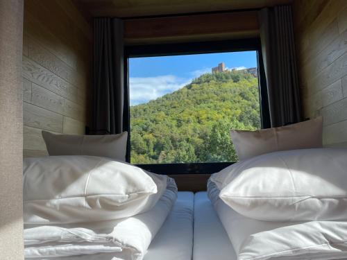 Bergchalet auf Stelzen — hotel in Annweiler Am Trifels