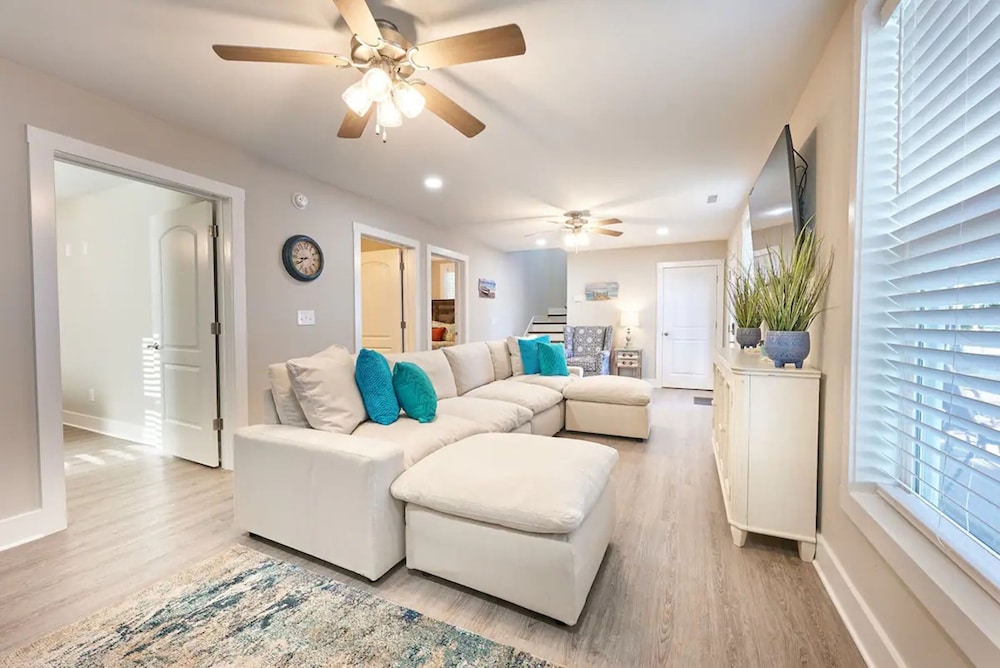 Twin Creeks Resort Cottages in Winchester, United States