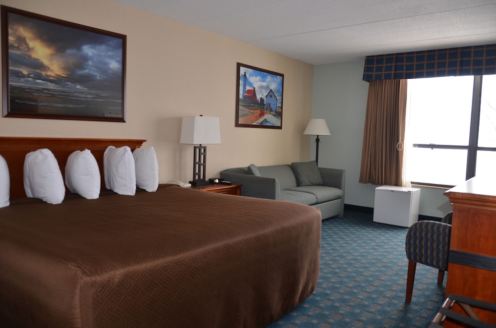 Tawas Bay Beach Resort - photo 10
