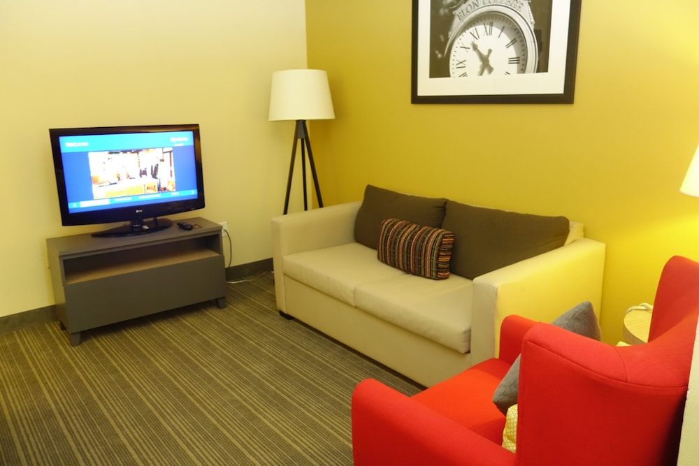 Country Inn & Suites by Radisson Burlington NC - photo 13