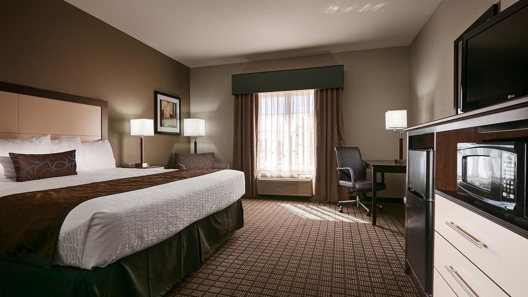 Best Western Plus Magee Inn And Suites - photo 6