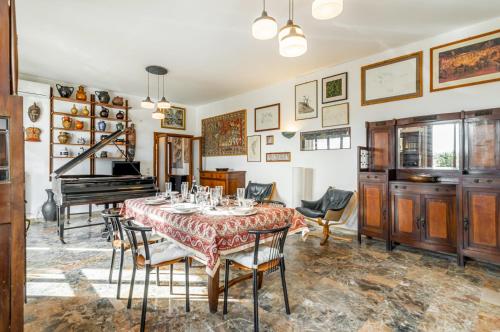 Attico Pisaurum Central Apartment with Parking — 4-Star Luxury Hotel in Pesaro, Italy