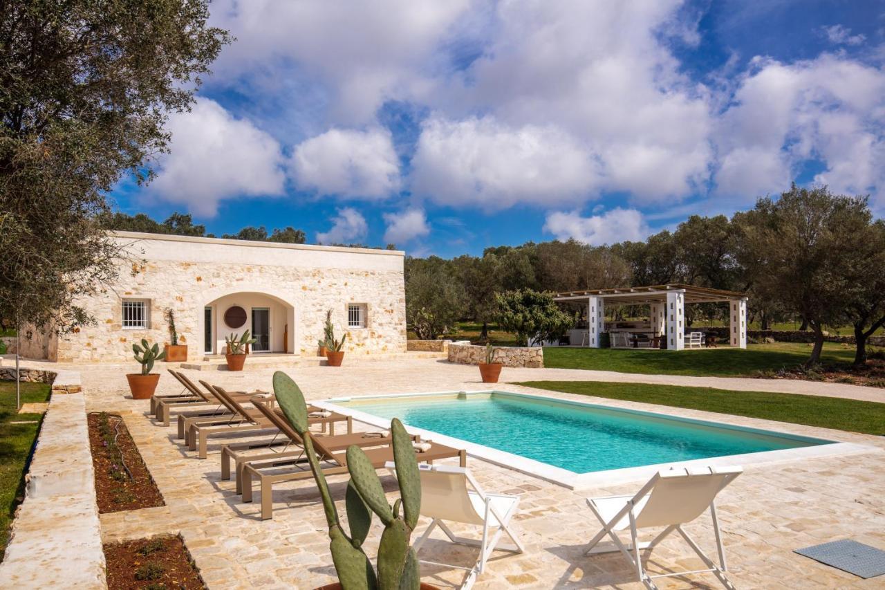Lamia Del Riccio — Ostuni