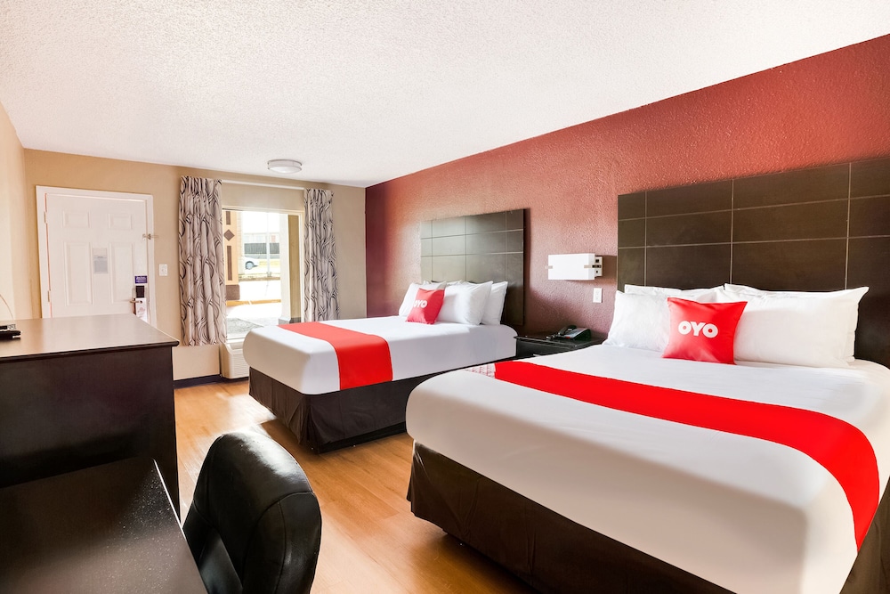 OYO Hotel Tyler Northwest Mineola Hwy - photo 9