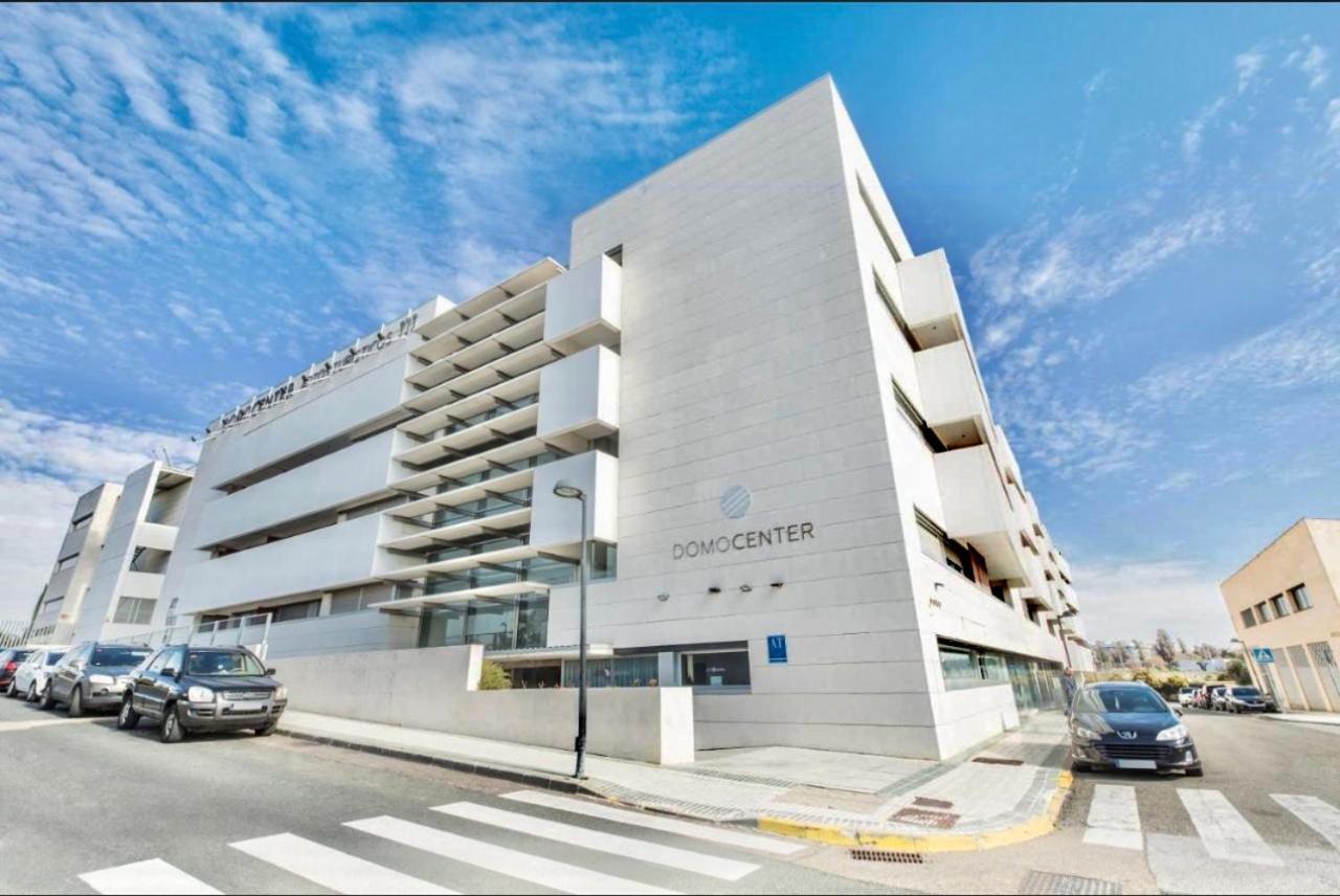 Aparthome Domocenter — hotel in Bormujos