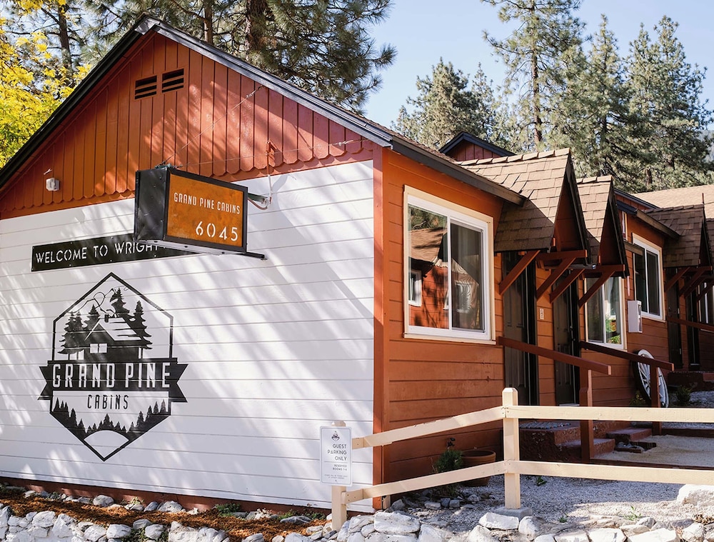 Grand Pine Cabins 11148720 — Wrightwood