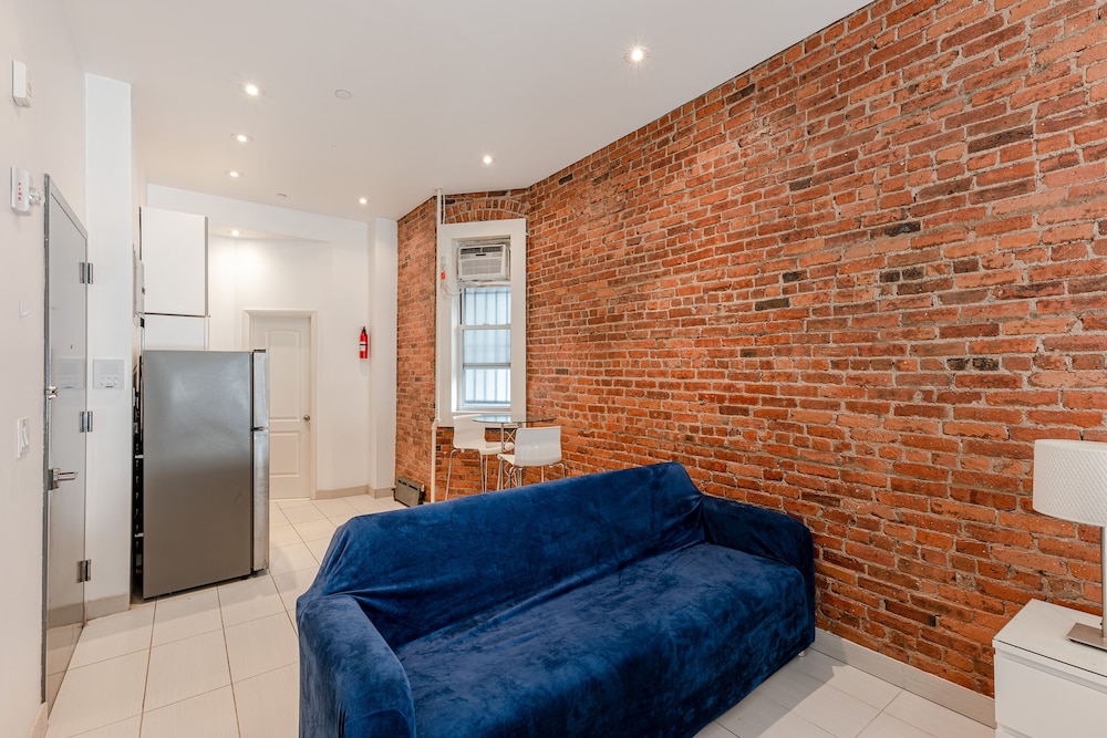 110th Boutique Hotel - photo 29