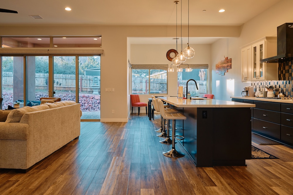 New Build in Heart of Sedona - photo 15