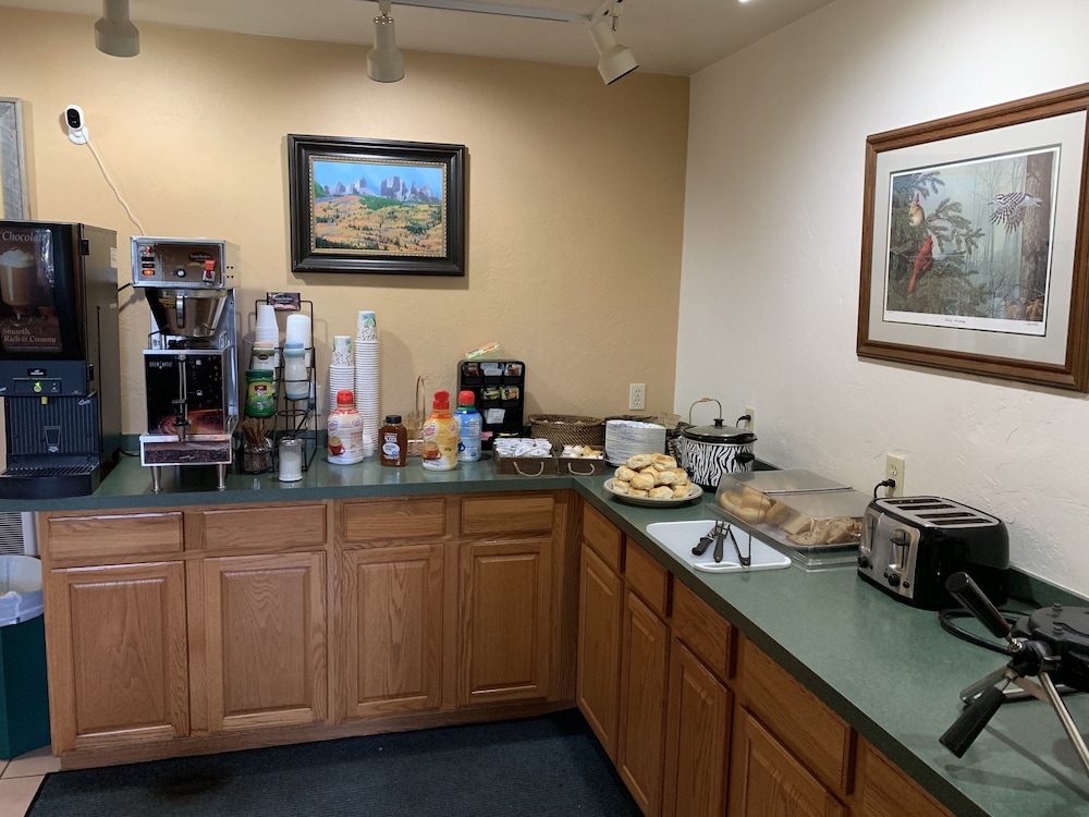 The Gunnison Inn at Dos Rios Golf Course - photo 59