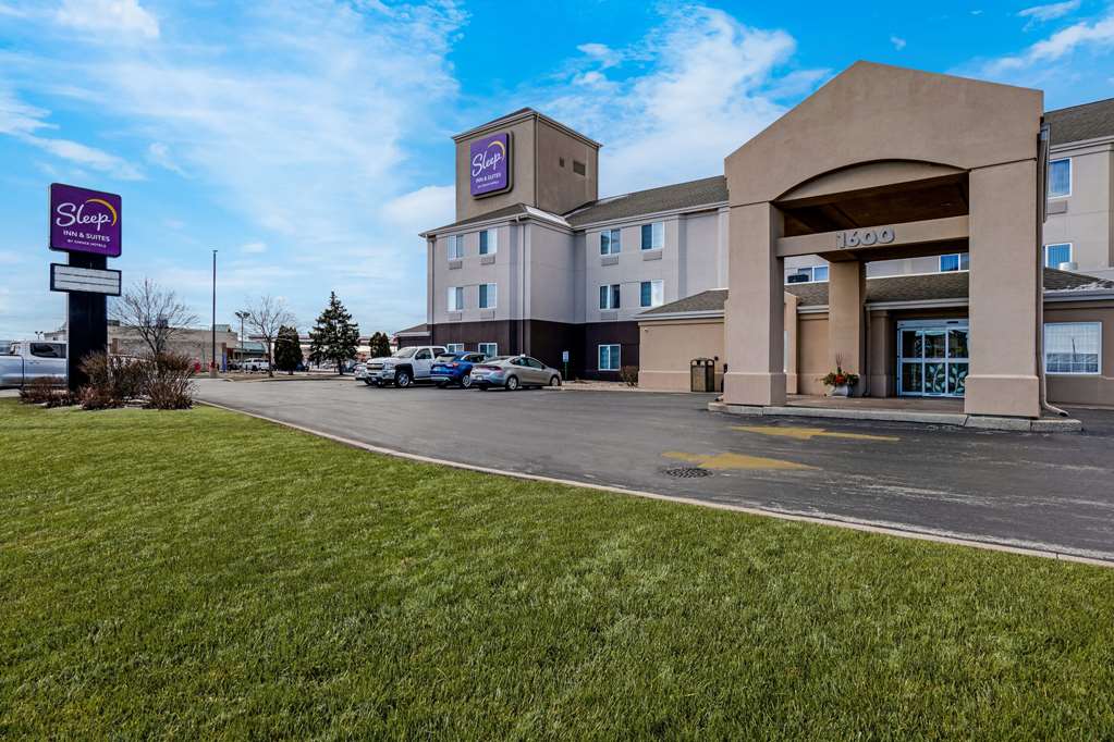 Sleep Inn & Suites Green Bay South — hotel in De Pere