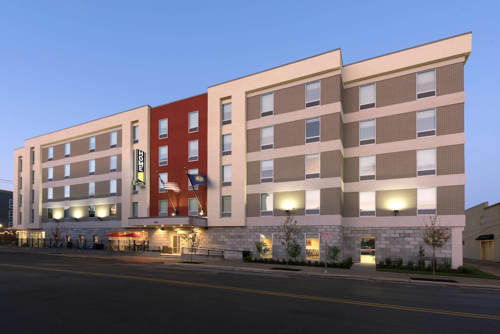 Home2 Suites by Hilton Louisville Downtown NuLu - photo 40