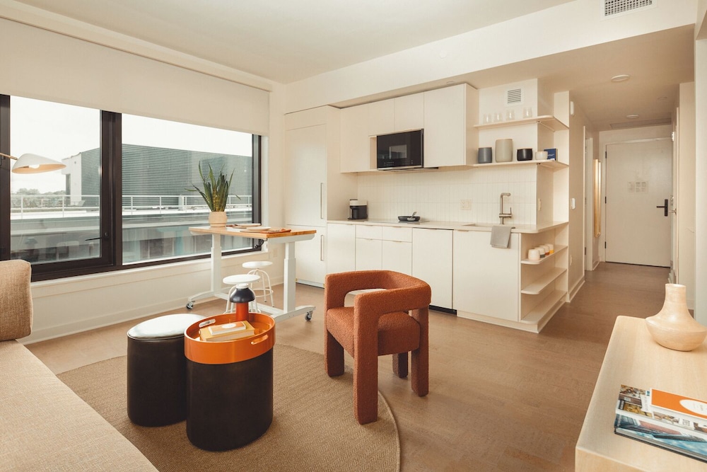 Scout Living powered by Placemakr Midtown - photo 44