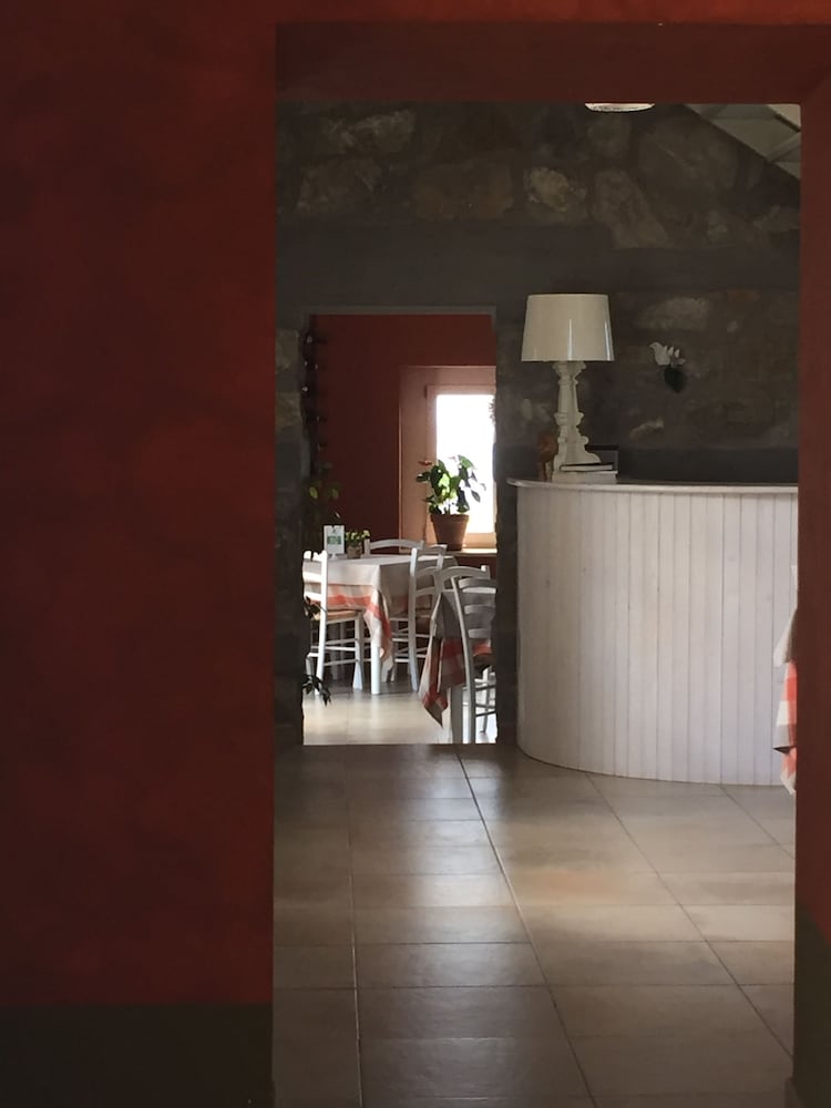 LAlbero d'Oro - carbon neutral hotel in Flumeri