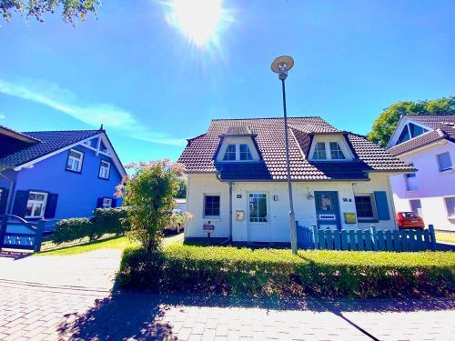 Alte Reihe 14 _Haus Teja_ — 4-Star Luxury Hotel in Zingst, Germany