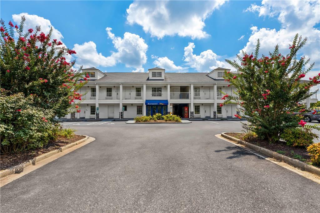Baymont by Wyndham Forest City - photo 2
