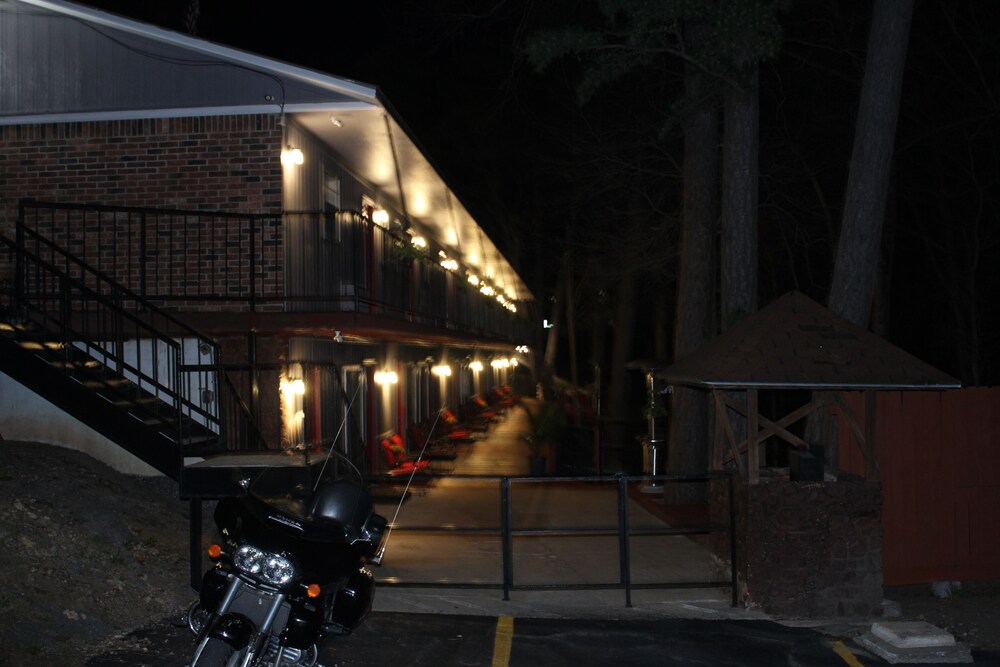 Brydan Suites - photo 164