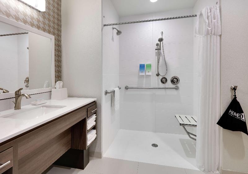 Home2 Suites by Hilton Yakima Airport - photo 40
