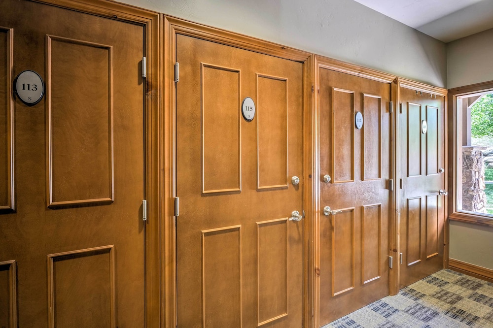 4 Mi to Breckenridge Resort Condo with Sauna Access - photo 10