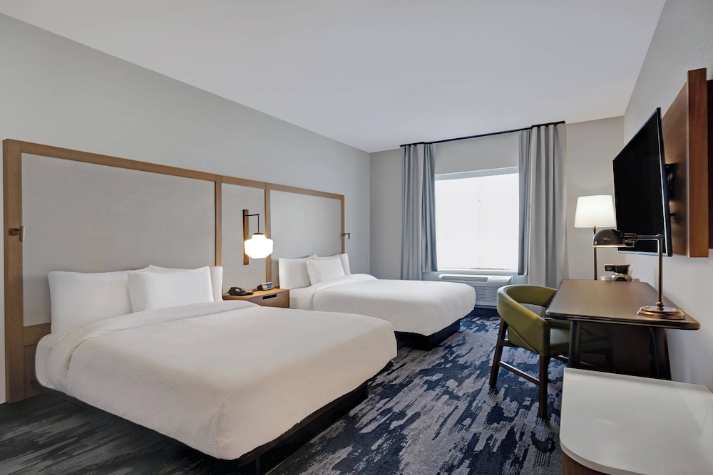 Fairfield Inn & Suites by Marriott Milwaukee Brookfield - photo 21