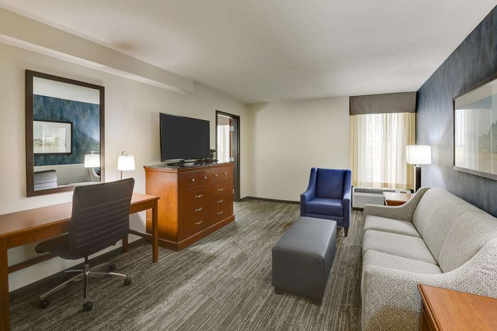 Drury Inn & Suites St. Louis St. Peters - photo 27
