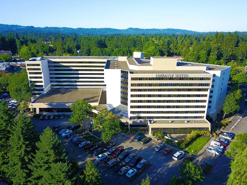 Embassy Suites by Hilton Portland Tigard — hotel in Tigard