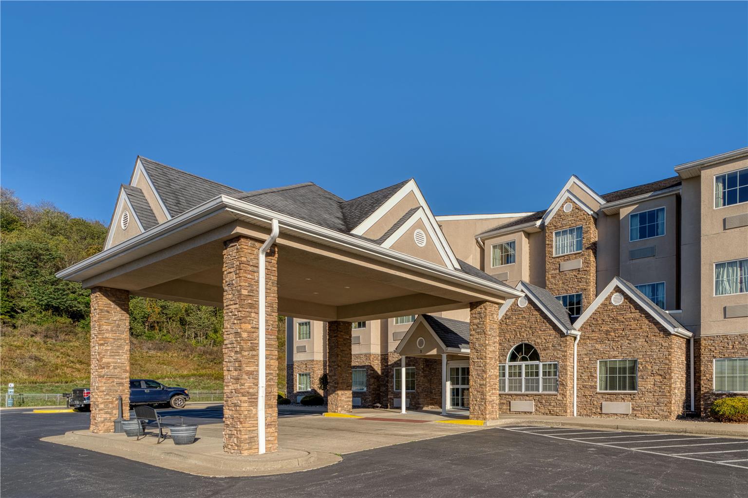 SureStay Plus Hotel by Best Western Buckhannon - photo 31