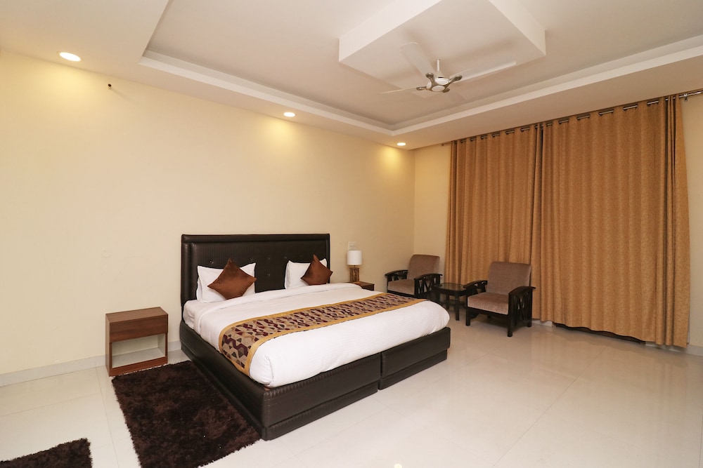 Asoke Plage - carbon neutral hotel in Bangkok