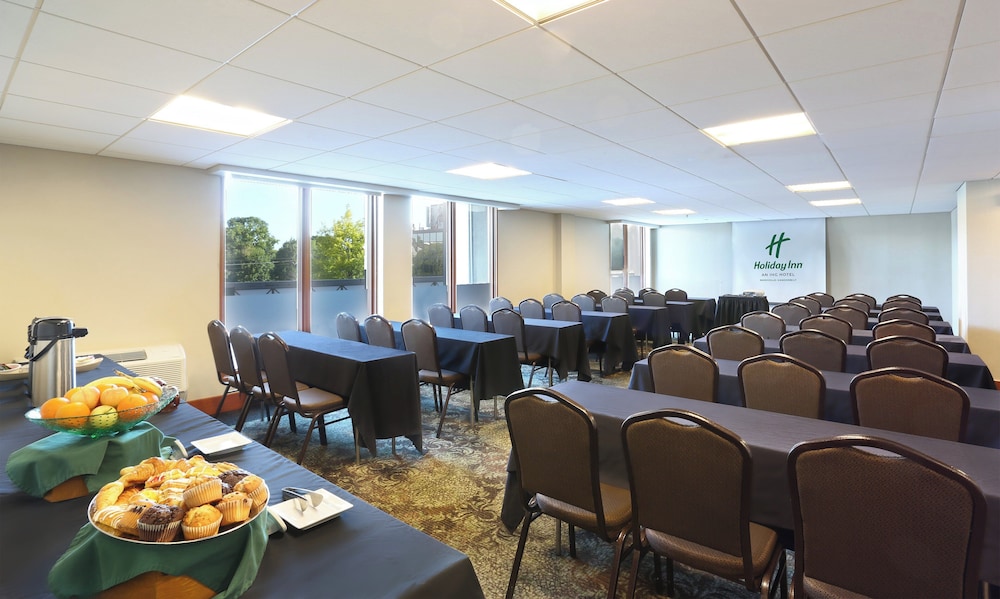 Holiday Inn Nashville Vanderbilt by IHG - photo 64