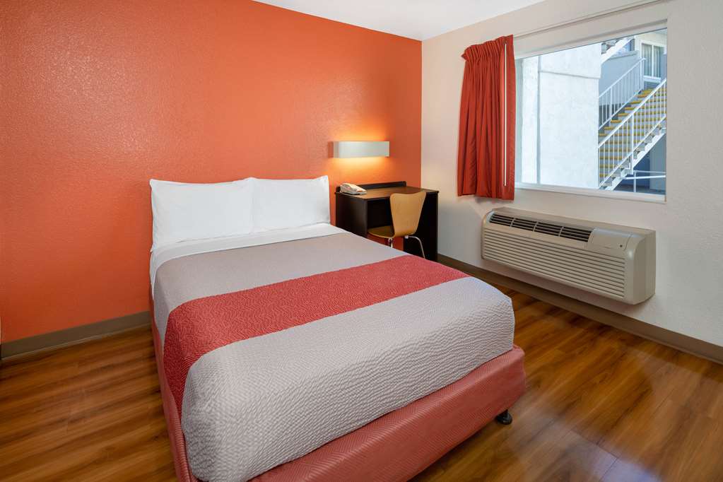 Motel 6 Ventura CA South - photo 6
