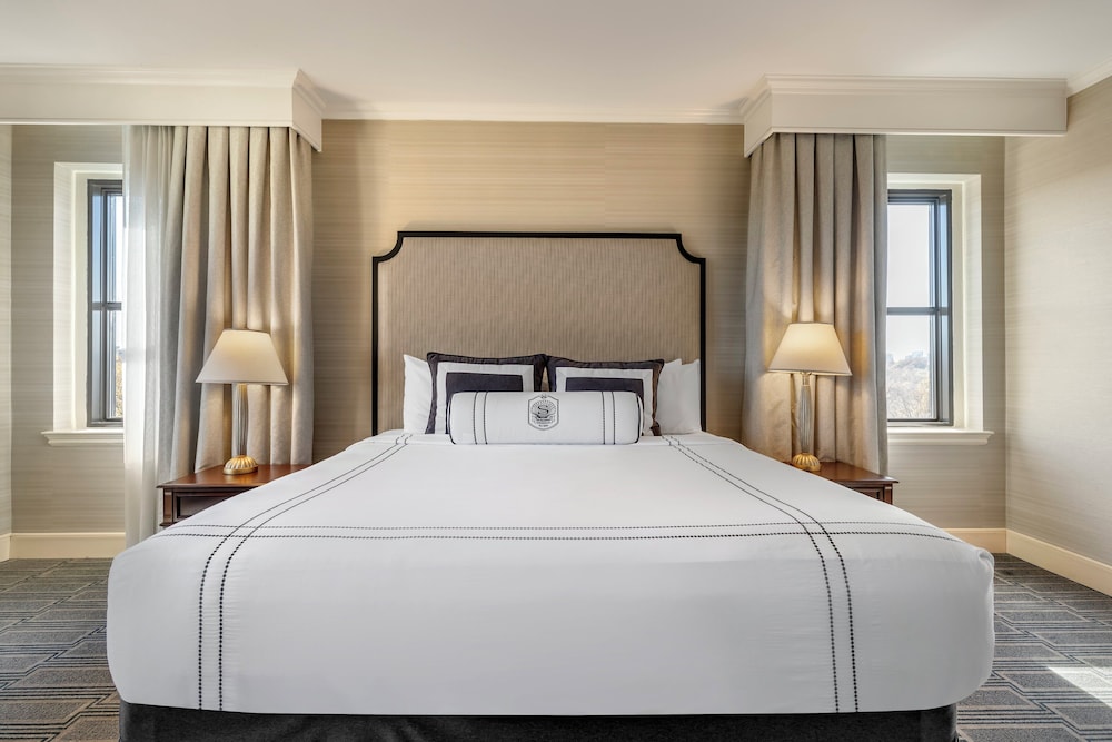 Omni Shoreham Hotel - photo 42