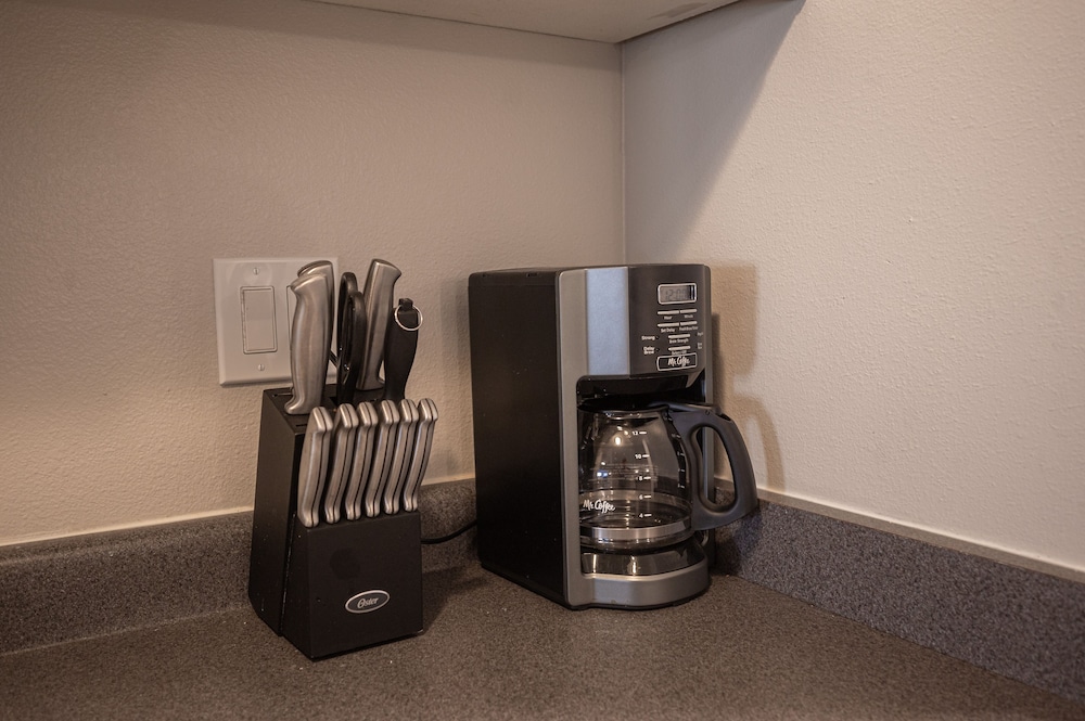 1Bd1Ba w BonusRM Stay Together Suites - photo 27