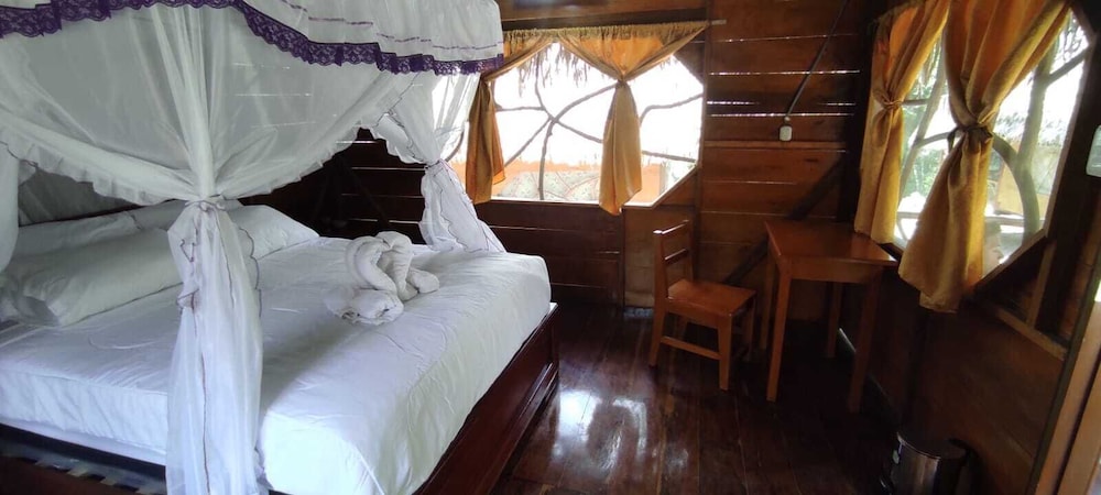 Sacha Ñampi Ecolodge - last minute hotel in Unknown City