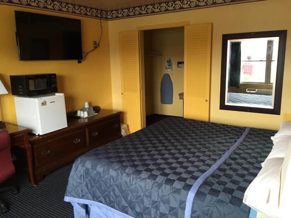Norwalk Inn - photo 20