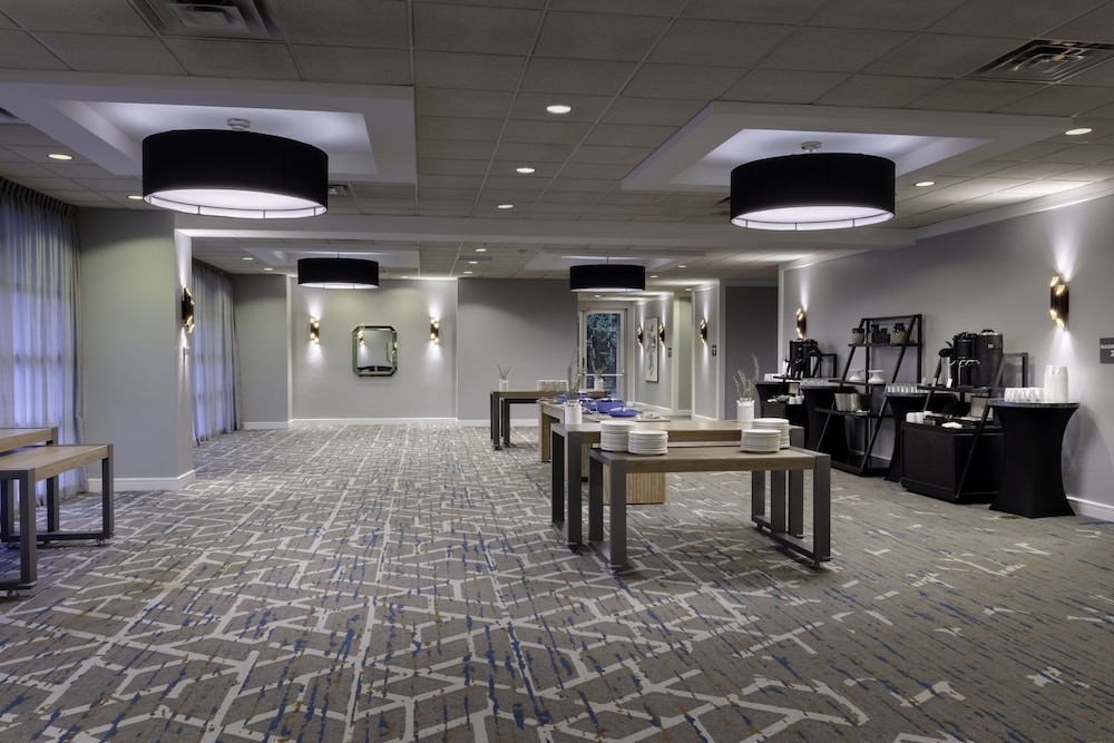 DoubleTree by Hilton Birmingham Perimeter Park - photo 46