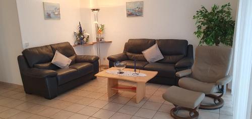 Parkresidenz am Hafen Wohnung HF 32 — 4-Star Luxury Hotel in Zingst, Germany