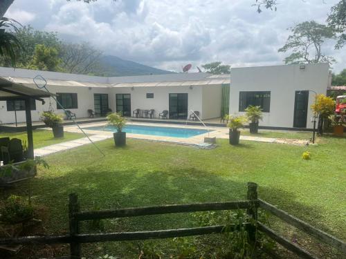 El Tesoro in Guaduas, Colombia