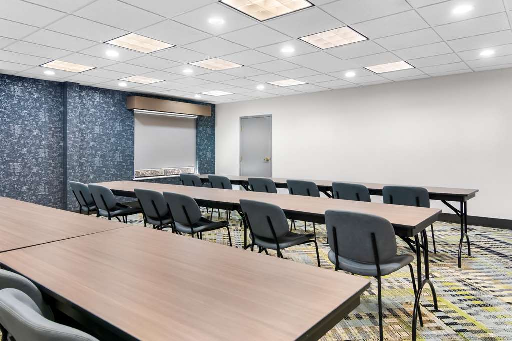 Big Country Hotel & Suites SureStay Collection by BW - photo 6