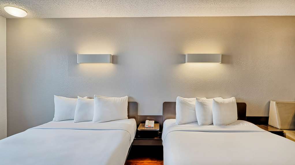 Motel 6 Los Angeles CA Los Angeles LAX - photo 24