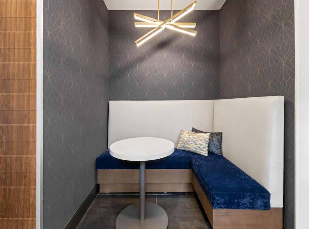 Hampton Inn & Suites Richmond Glenside - photo 25