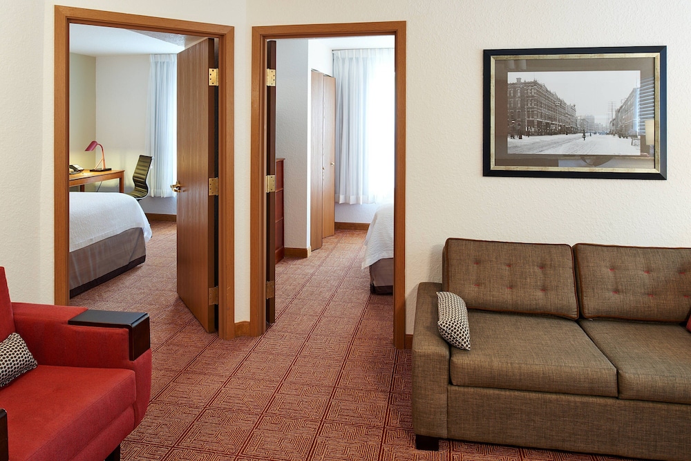 TownePlace Suites by Marriott Minneapolis Downtown NorthLoop - photo 13