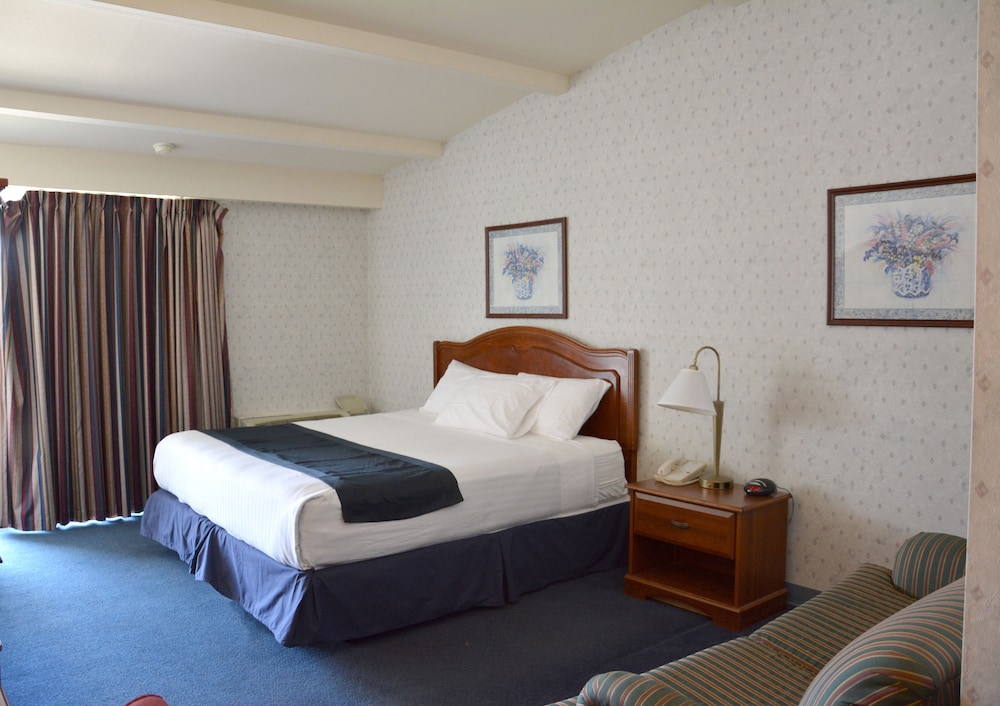 Travelodge by Wyndham Milwaukee - photo 12