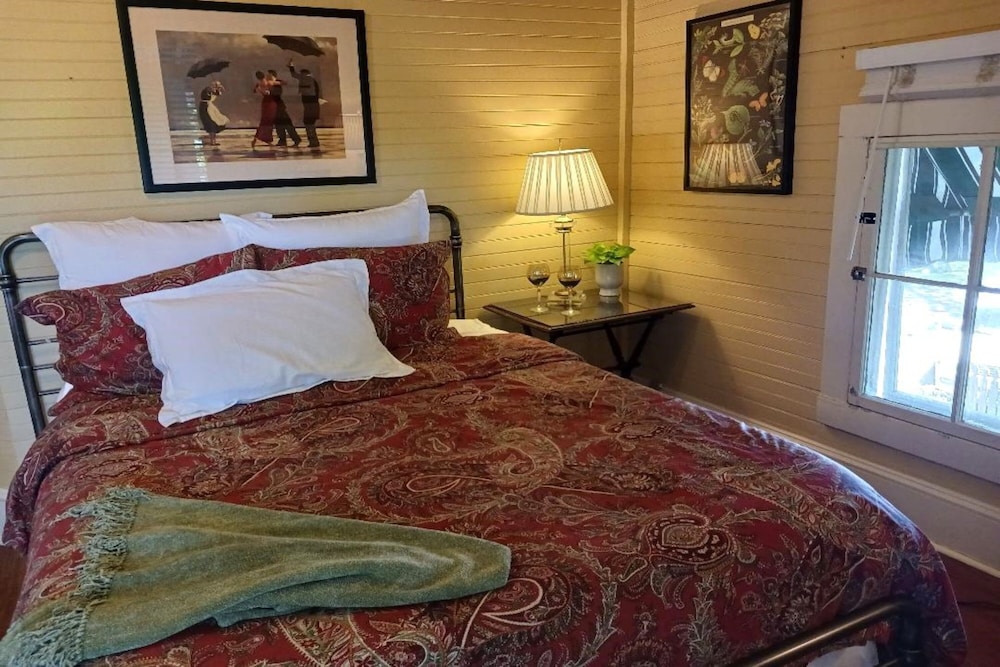 Rosemont B&B Cottages - photo 4