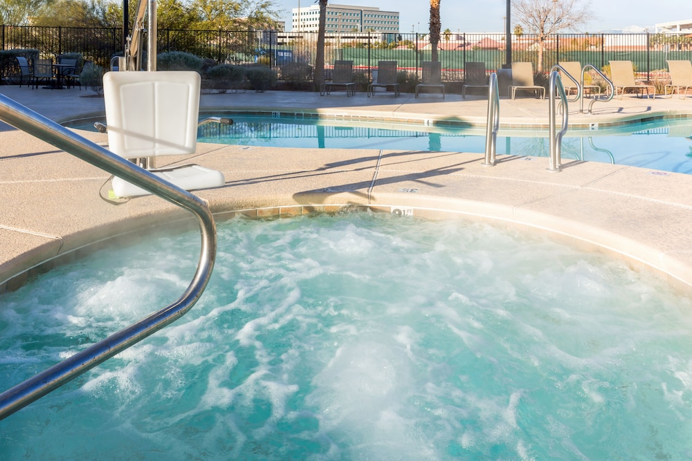 Holiday Inn Express Hotel & Suites Henderson by IHG - photo 18